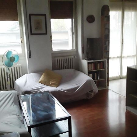 Appartement Camera A Milano Zona Nolo Cimiano Extérieur photo